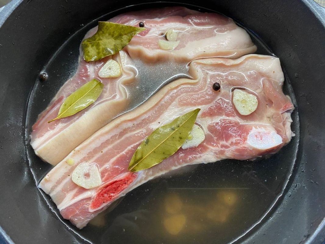 Как засолить сало: секреты для нежного деликатеса