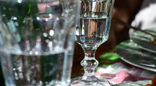 Какое значение имеет запивание алкоголя водой?