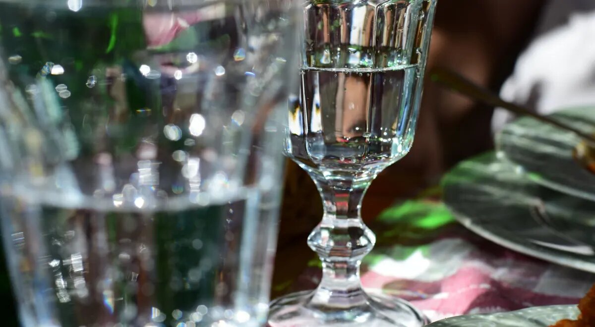 Какое значение имеет запивание алкоголя водой?