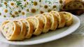 Нежный яблочный рулет к чаю: быстро и вкусно