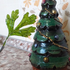 Зелёные чипсы: оригинальное украшение на праздничном столе