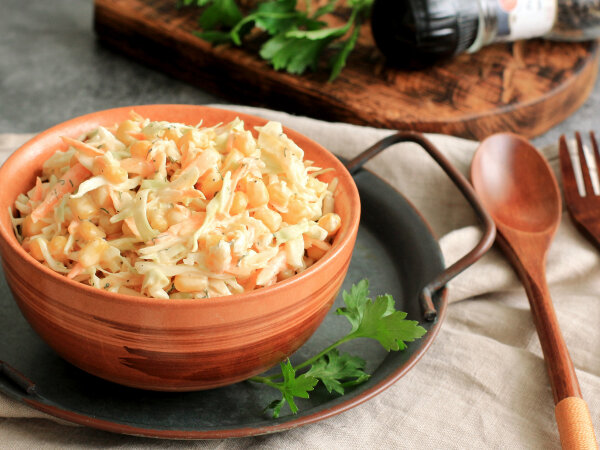 Салаты из капусты: 7 простых и экономичных рецептов для каждого дня