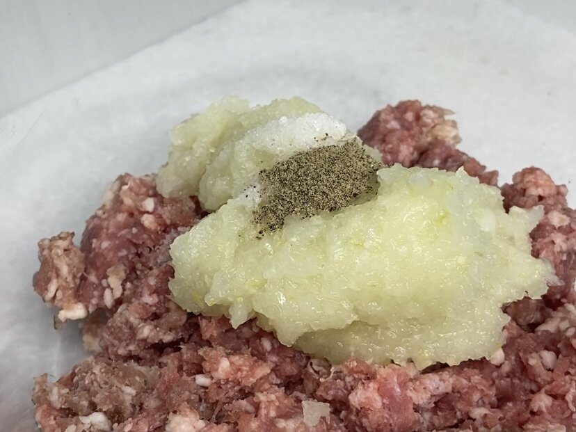 Оладьи с мясом: простой рецепт с изюминкой