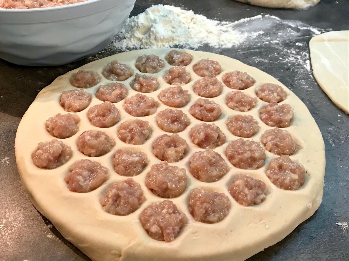 Советы по приготовлению пельменей с сочным бульоном внутри