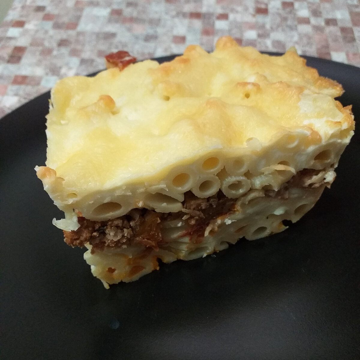 Запеканка с макаронами и мясом: простота и вкус в каждой порции