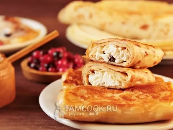 Масленица: время для нежных блинов с творогом и оригинальными начинками