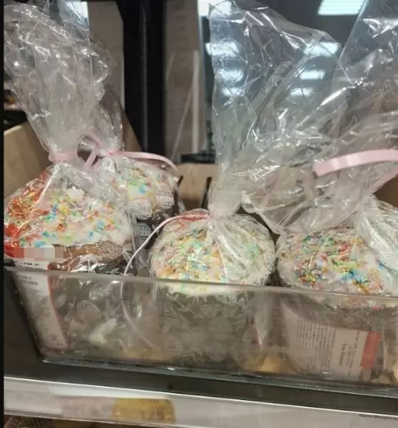 Куличи уже в продаже: стоит ли готовить самим к Пасхе?