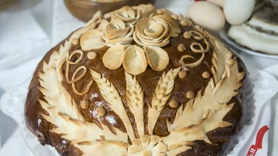 Идеи для праздничного стола на Рождество и Святки 2026: от традиций до современных угощений