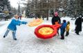 Челябинск отпраздновал Масленицу забавным метанием блинов