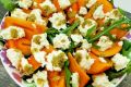 Салат с хурмой и сыром: новый взгляд на классические ингредиенты