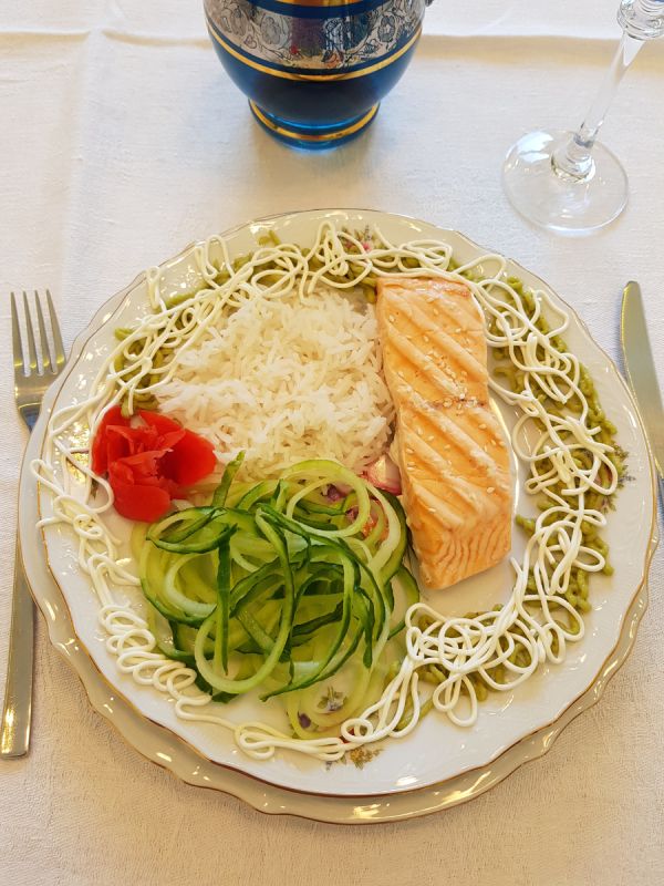 Суши по-флотски: удивительное сочетание традиций и вкуса