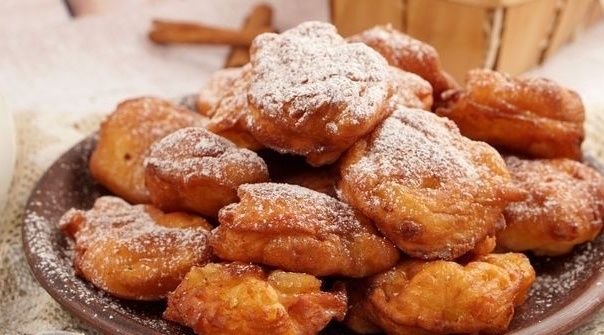 Ленивые пончики с яблоками: идеальный рецепт для любого времени
