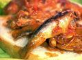 Вкусное и простое: закуска из кильки в томате по старинному рецепту