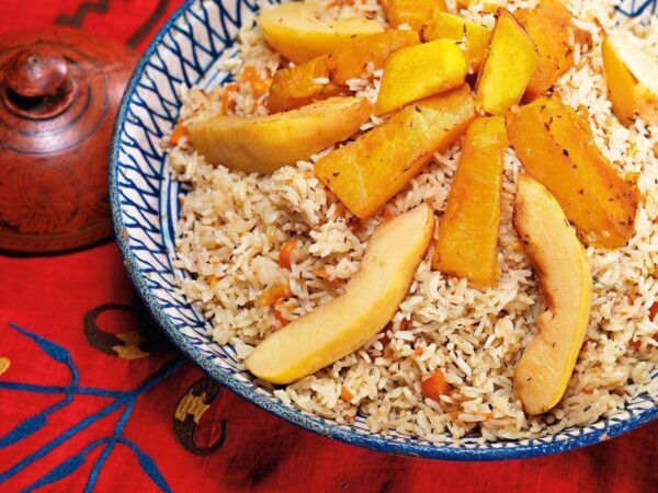 Восточный плов без мяса: волшебство тыквы, нута и айвы на вашем столе